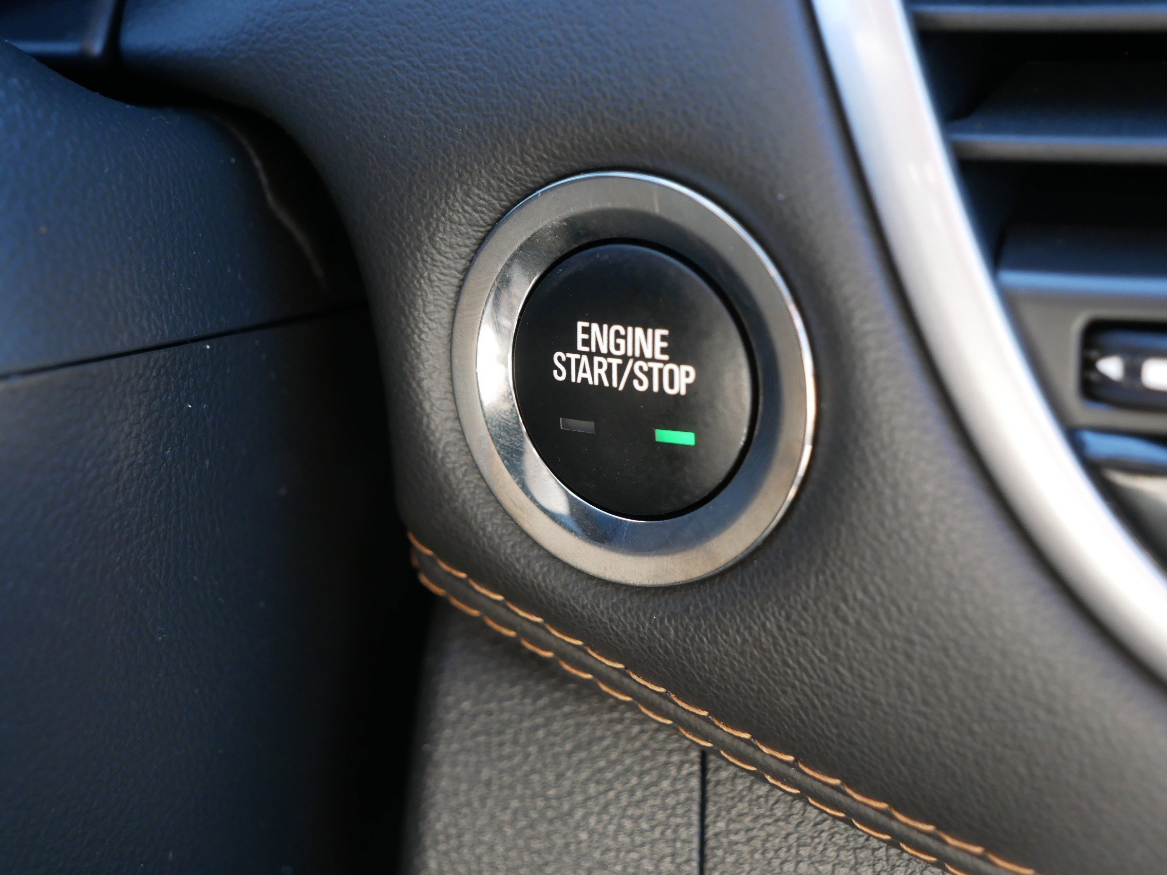 Used 2022 Shadow Gray Metallic Chevrolet LT image 28