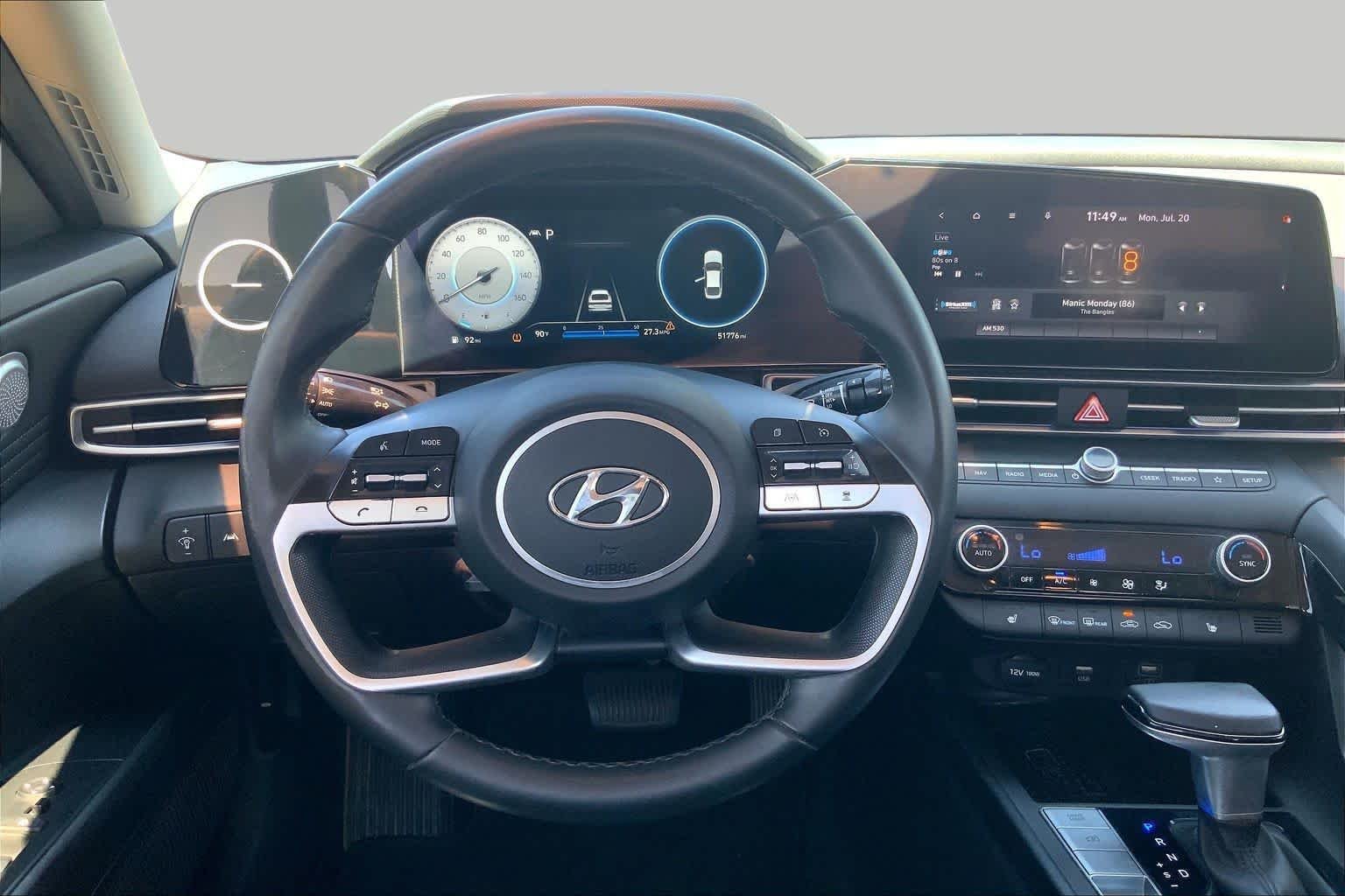 Used 2021 Lava Orange Hyundai Limited image 5