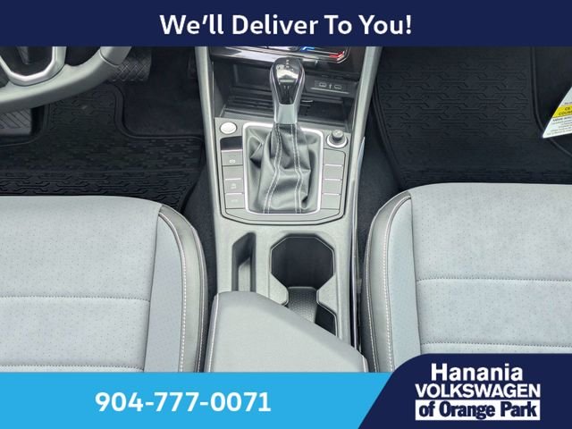 New 2026 Silver Volkswagen 1.5T SE image 17