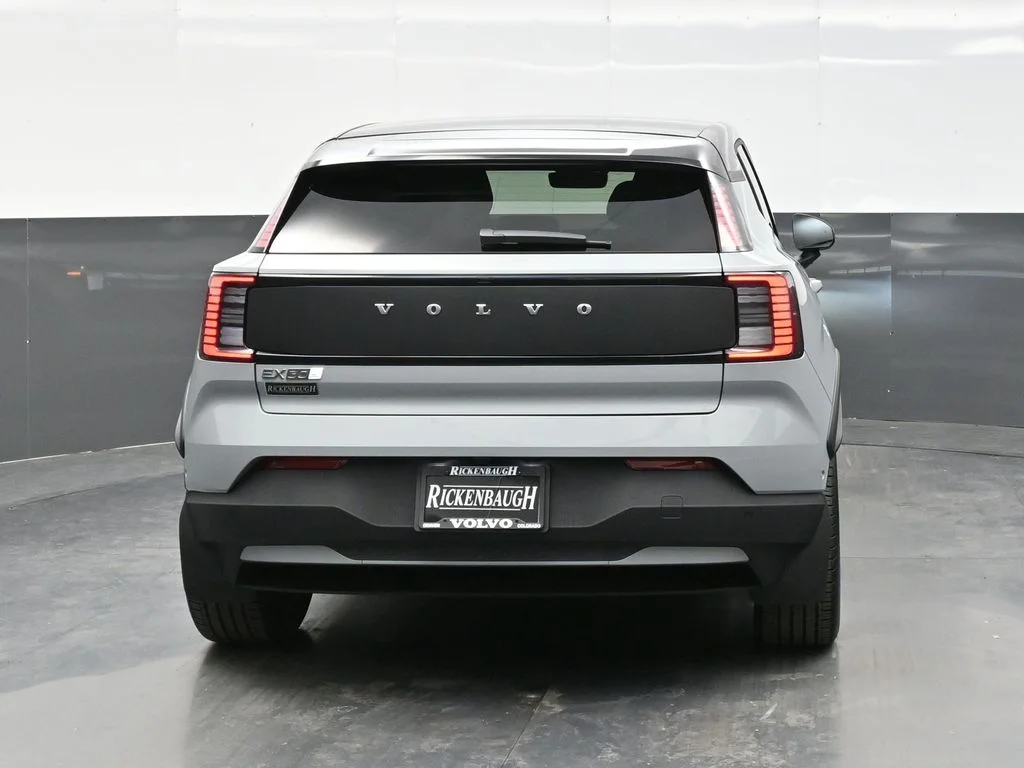 New 2026 Vapour Grey Volvo Twin Motor Cross Country Ultra image 6