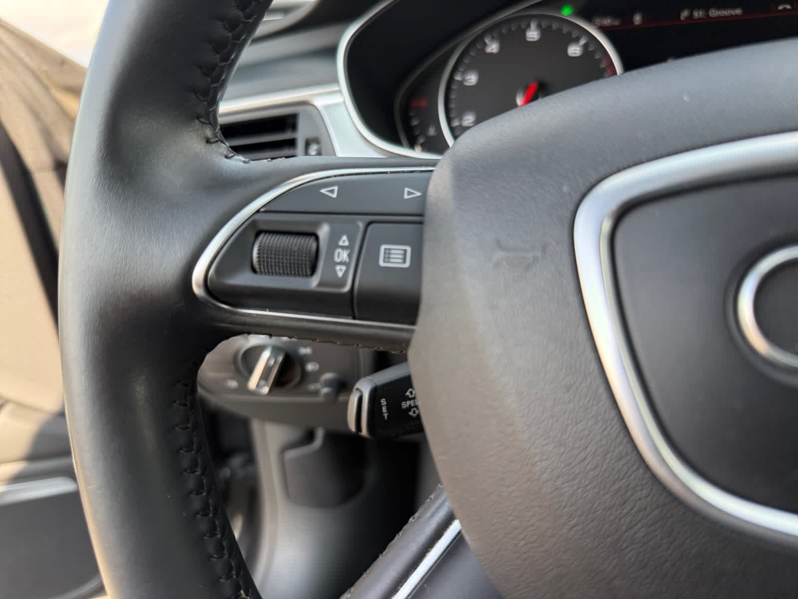 Used 2014 Daytona Gray Pearl Effect Audi 3.0 Prestige image 25