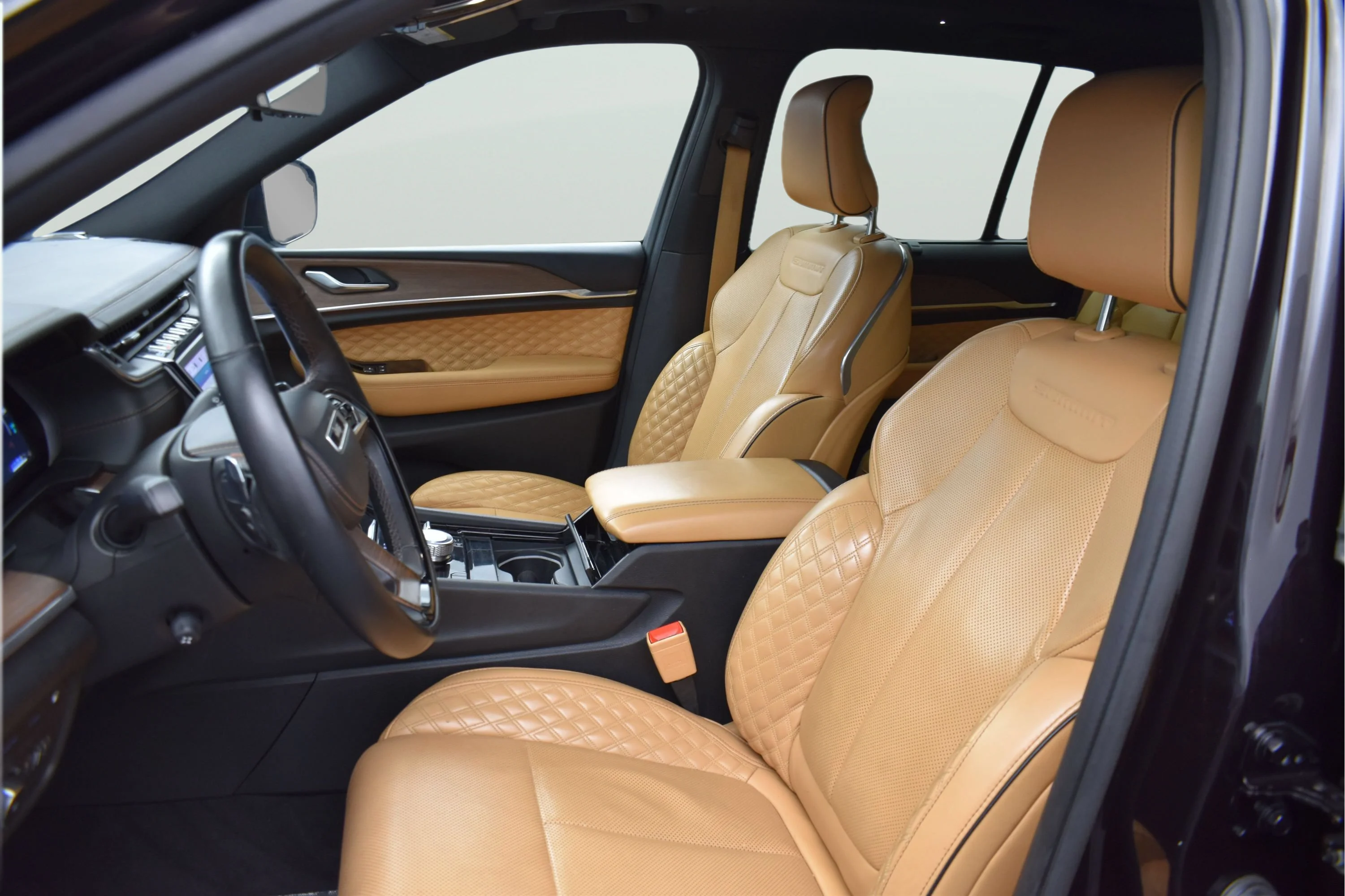 Used 2022 Ember Pearlcoat Jeep Summit image 25