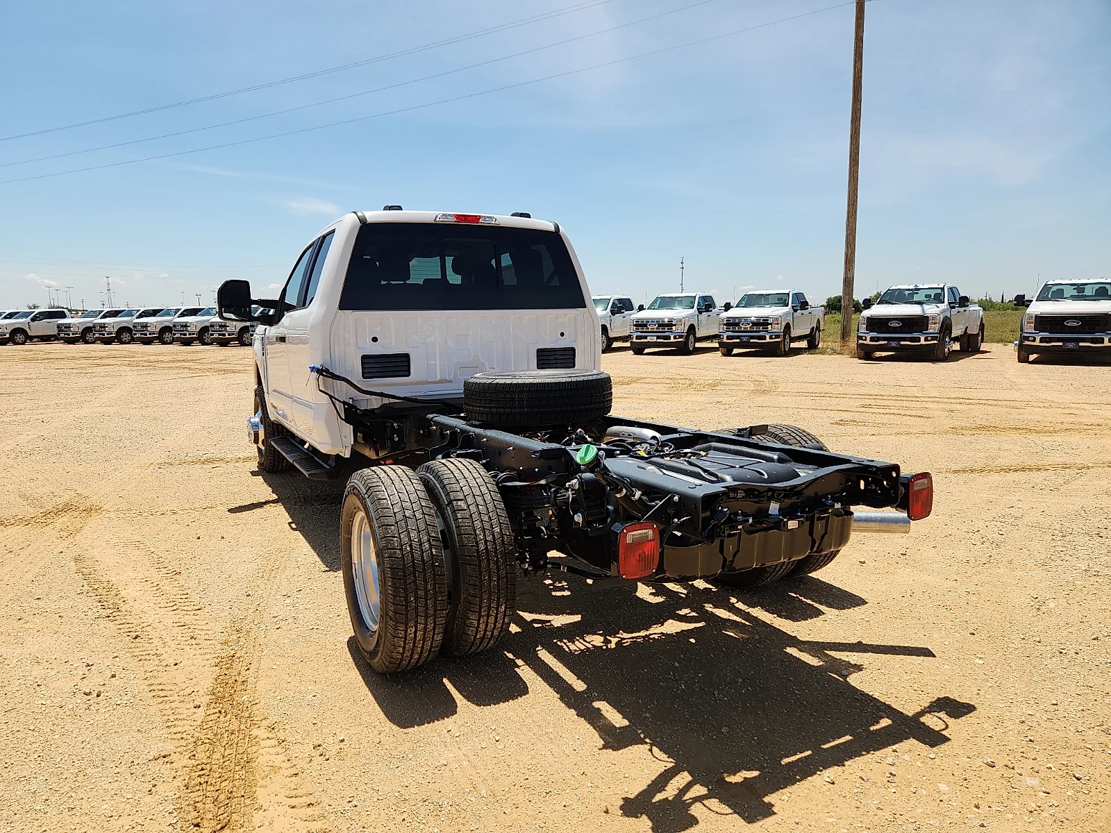 New 2026 Oxford White Ford F-350® XL image 5