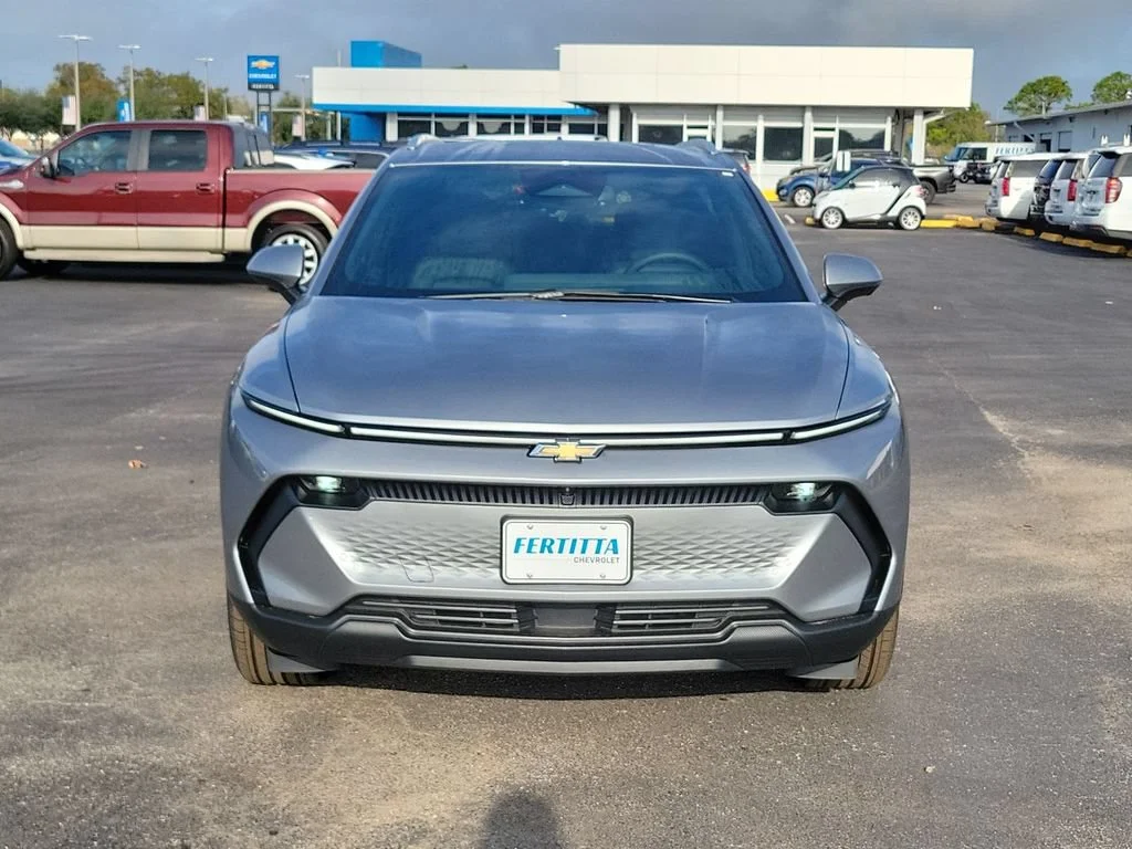 New 2026 Sterling Gray Metallic Chevrolet LT image 20