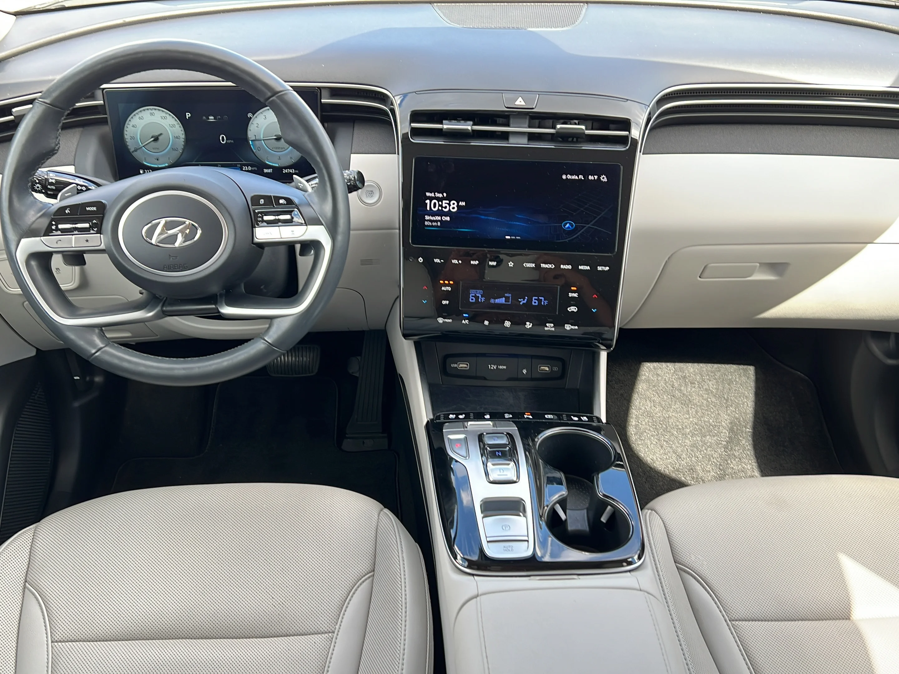 Used 2024 Shimmering Silver Hyundai Limited image 14