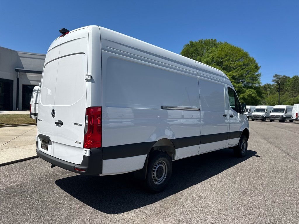 2025 Mercedes-Benz Sprinter Cargo Van Base - Photo 10