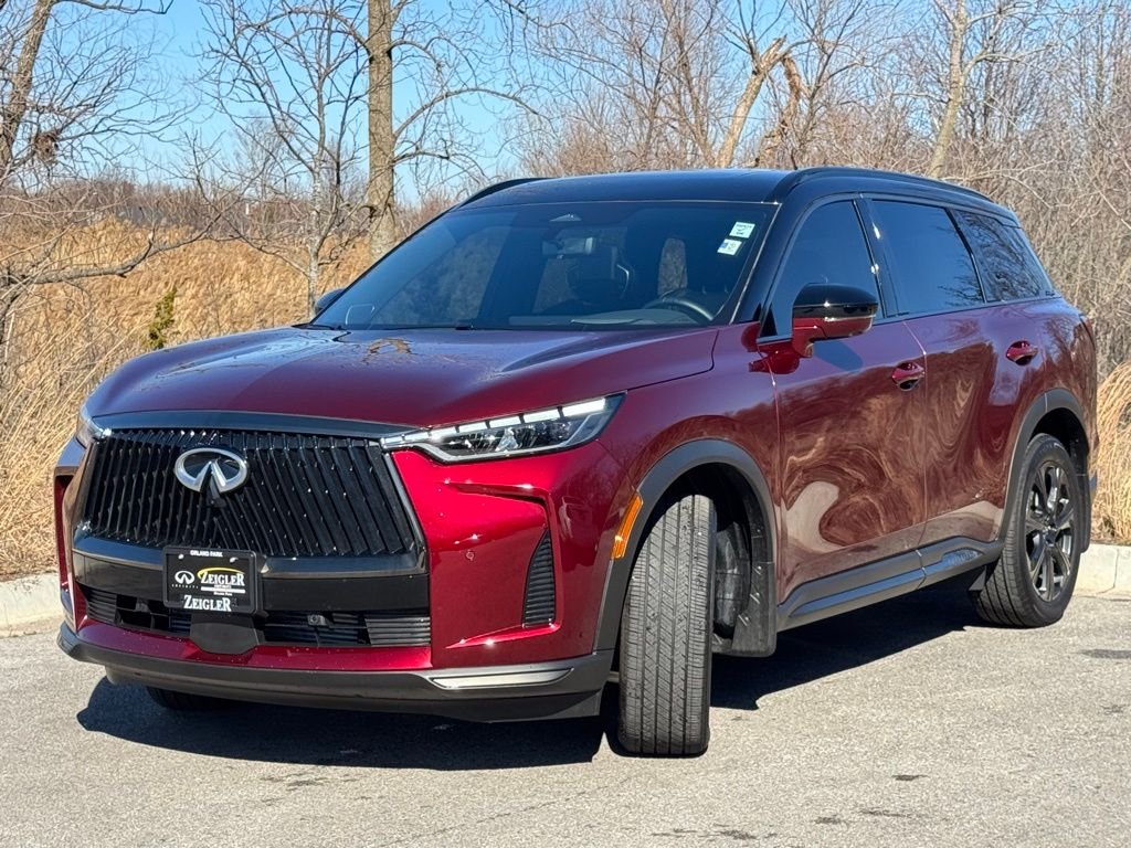 Certified Used 2026 Deep Bordeaux/Black Obsidian INFINITI Autograph image 3