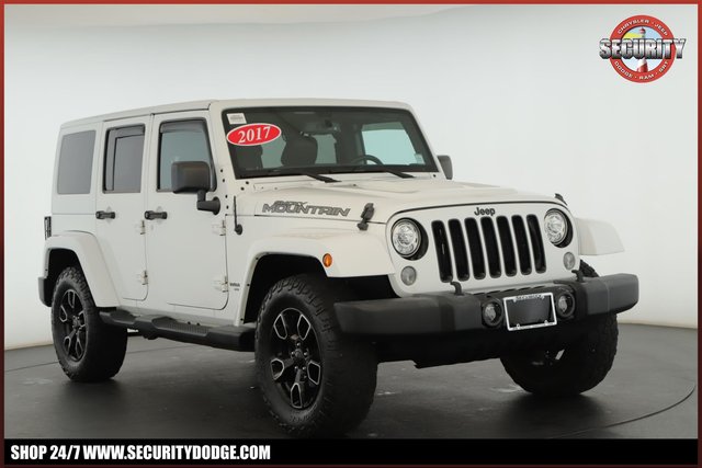 2017 Jeep Wrangler Unlimited Smoky Mountain 4x4
