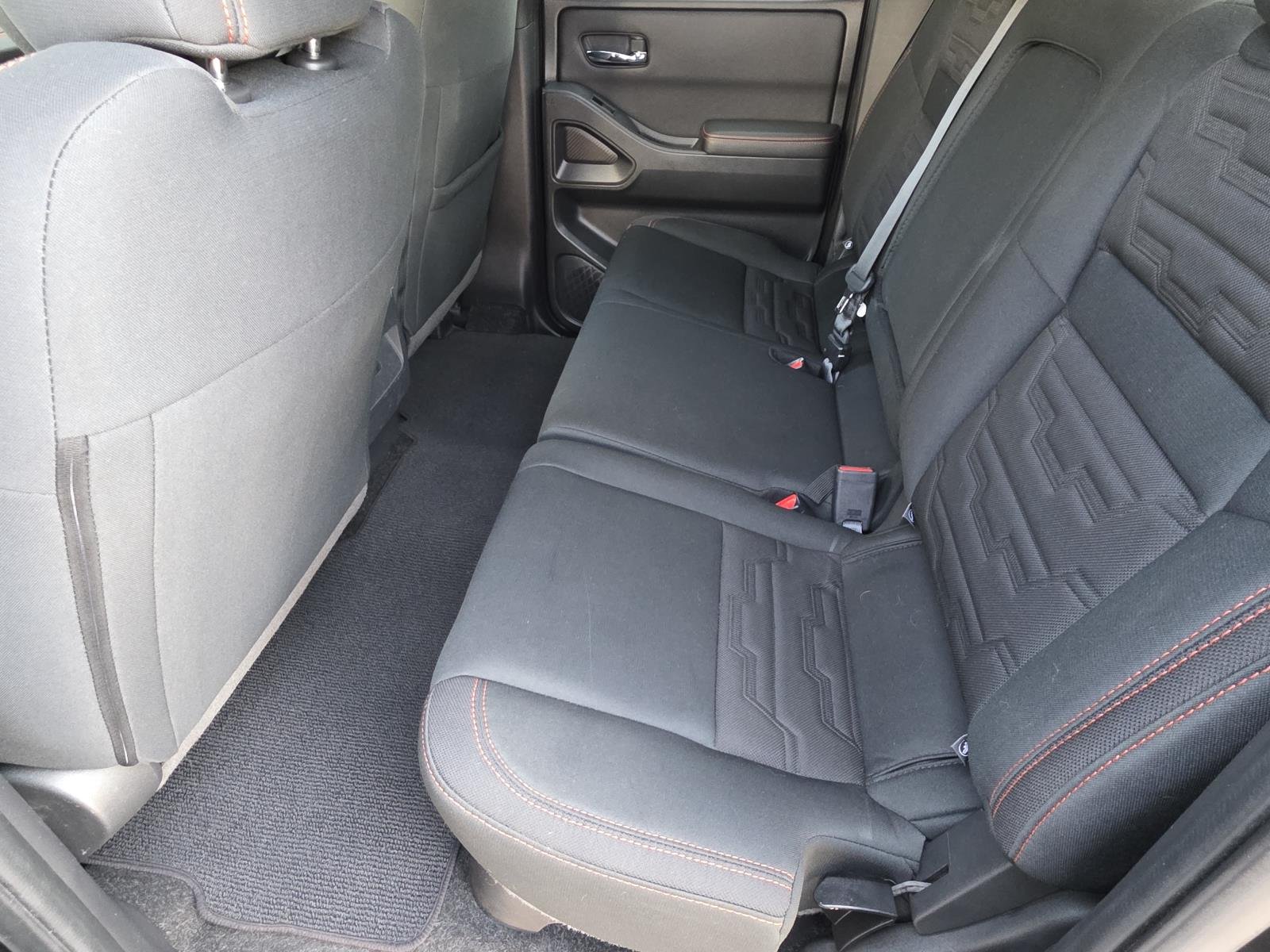 2023 Nissan Frontier PRO-X - Photo 8