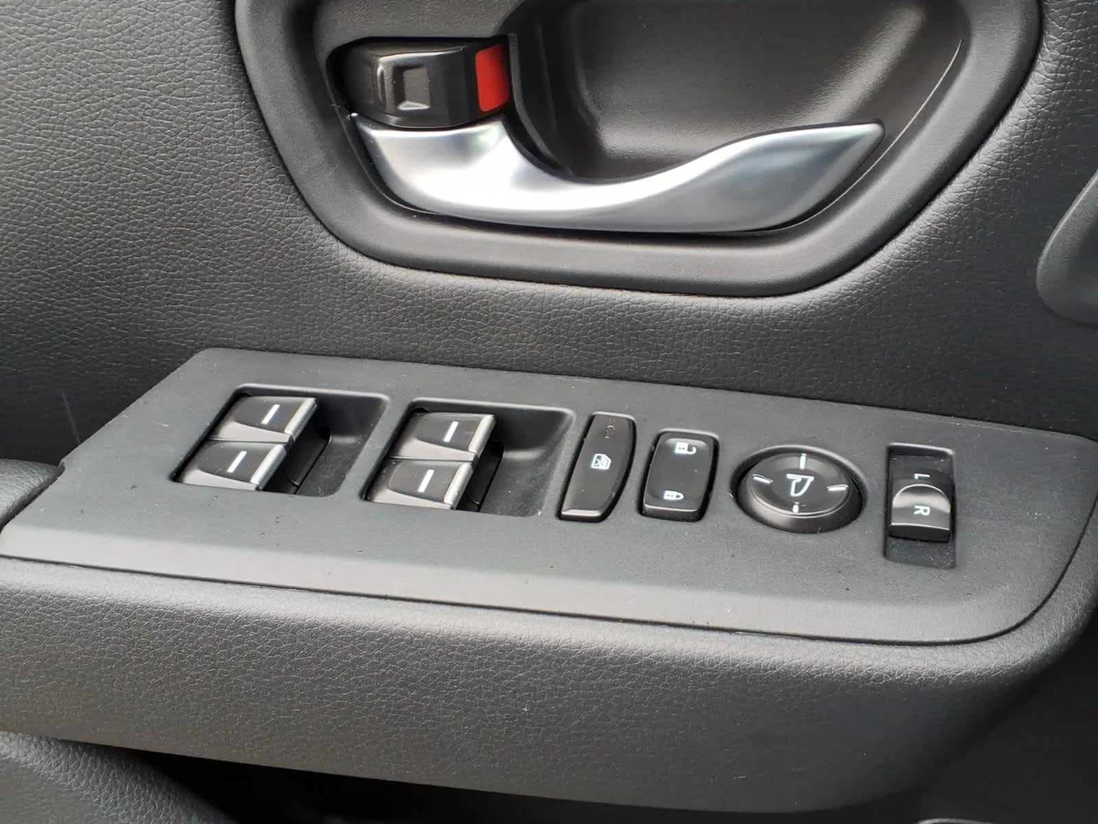 2024 Honda Pilot Touring - Photo 18