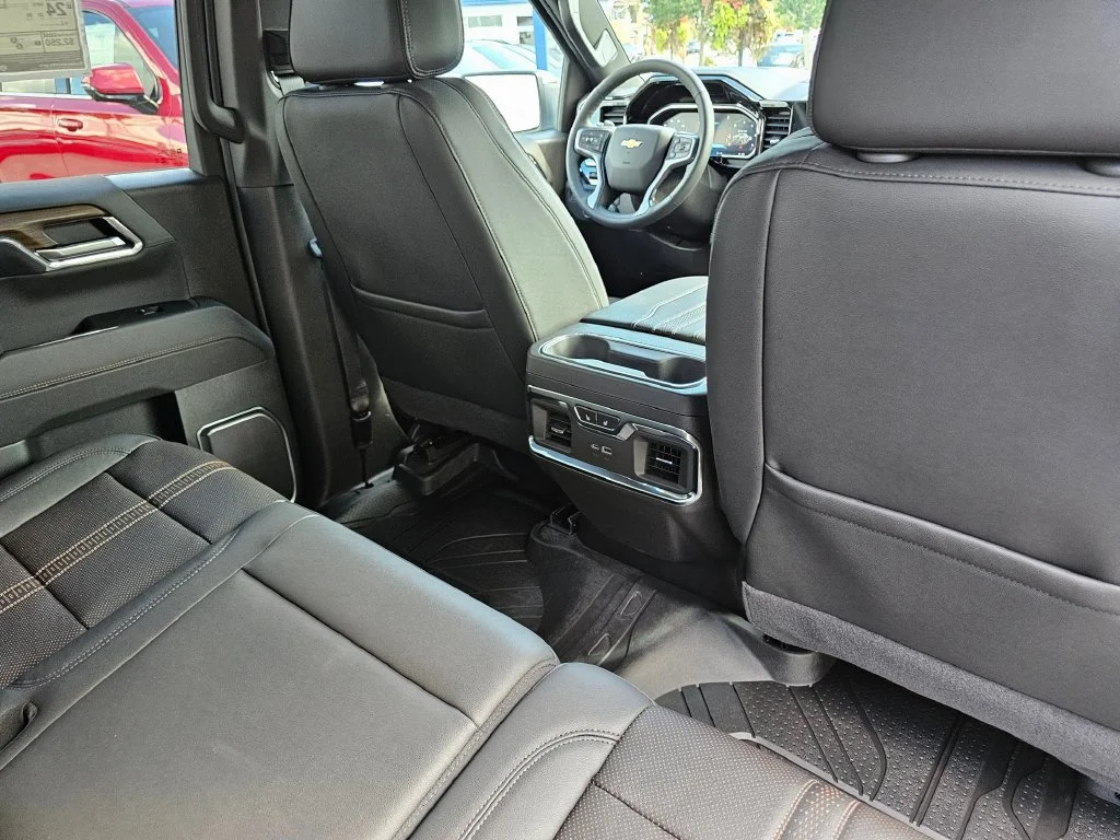 2026 Chevrolet Silverado 1500 High Country - Photo 16
