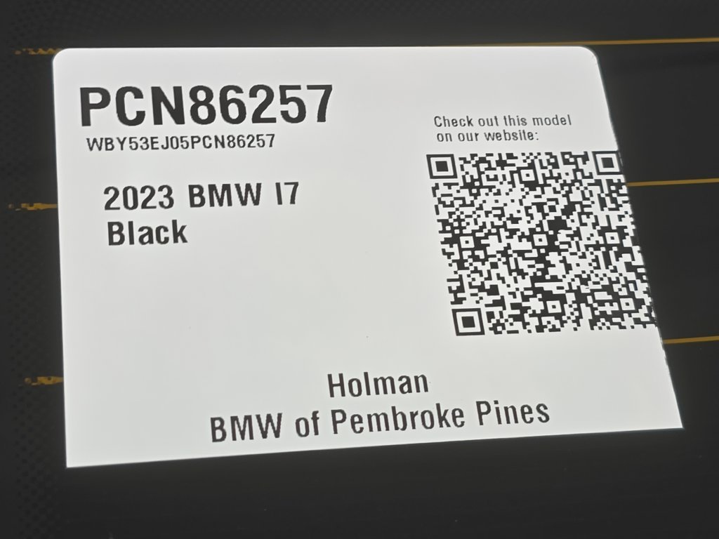 Certified Used 2023 Black Sapphire Metallic BMW xDrive60 image 24