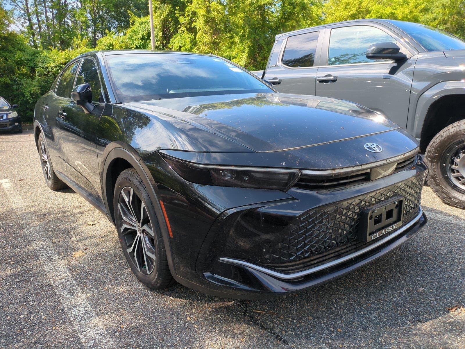 Used 2023 Black Toyota XLE image 2