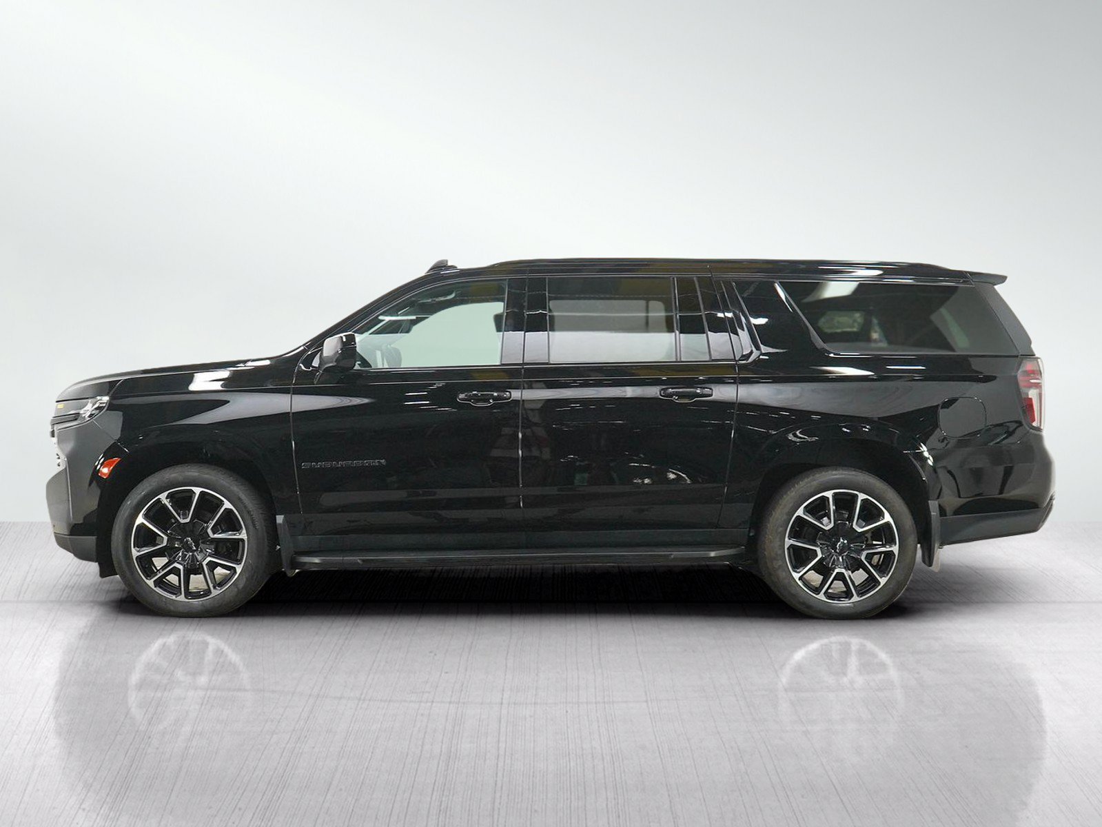 Used 2023 Chevrolet Suburban RST with VIN 1GNSKEKT2PR431640 for sale in White Bear Lake, Minnesota