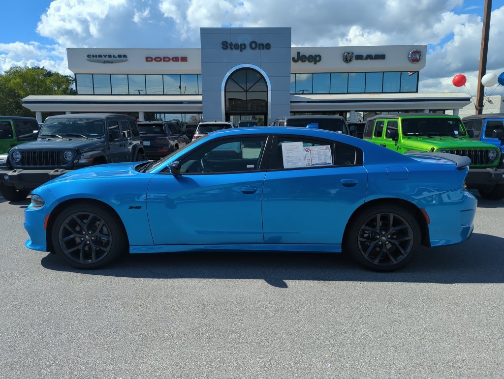 2023 Dodge Charger R/T - Photo 3