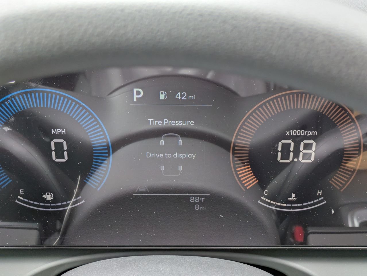 New 2027 Sage Gray Hyundai SE FWD image 23