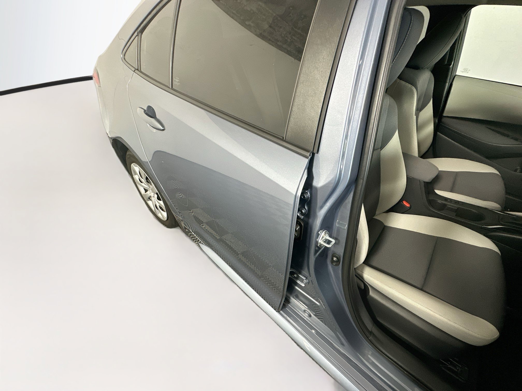 Used 2024 Celestite Toyota LE image 27