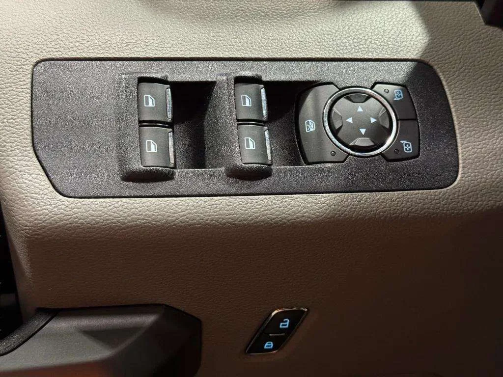 2019 Ford F-150 XLT - Photo 19