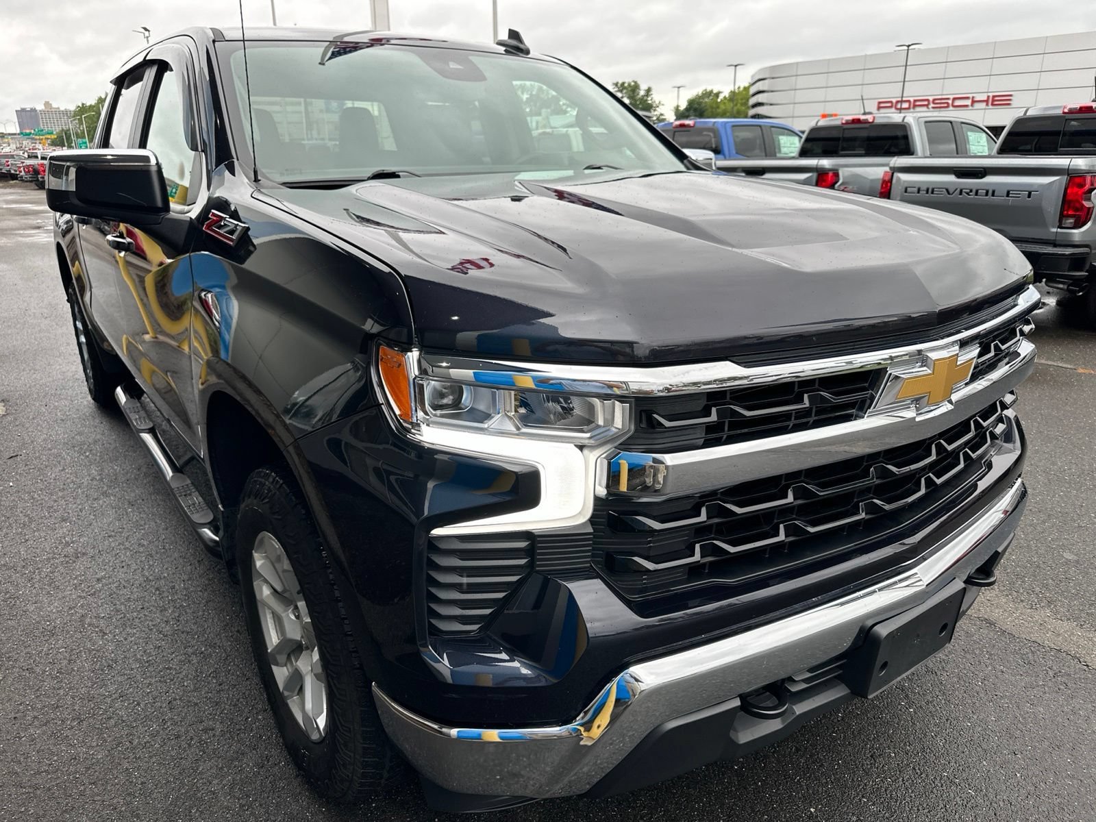 Used 2023 Dark Ash Metallic Chevrolet LT with Z71 Off-Road & Protection Package - Convenience Package - Remote Start - Trailering Package image 3