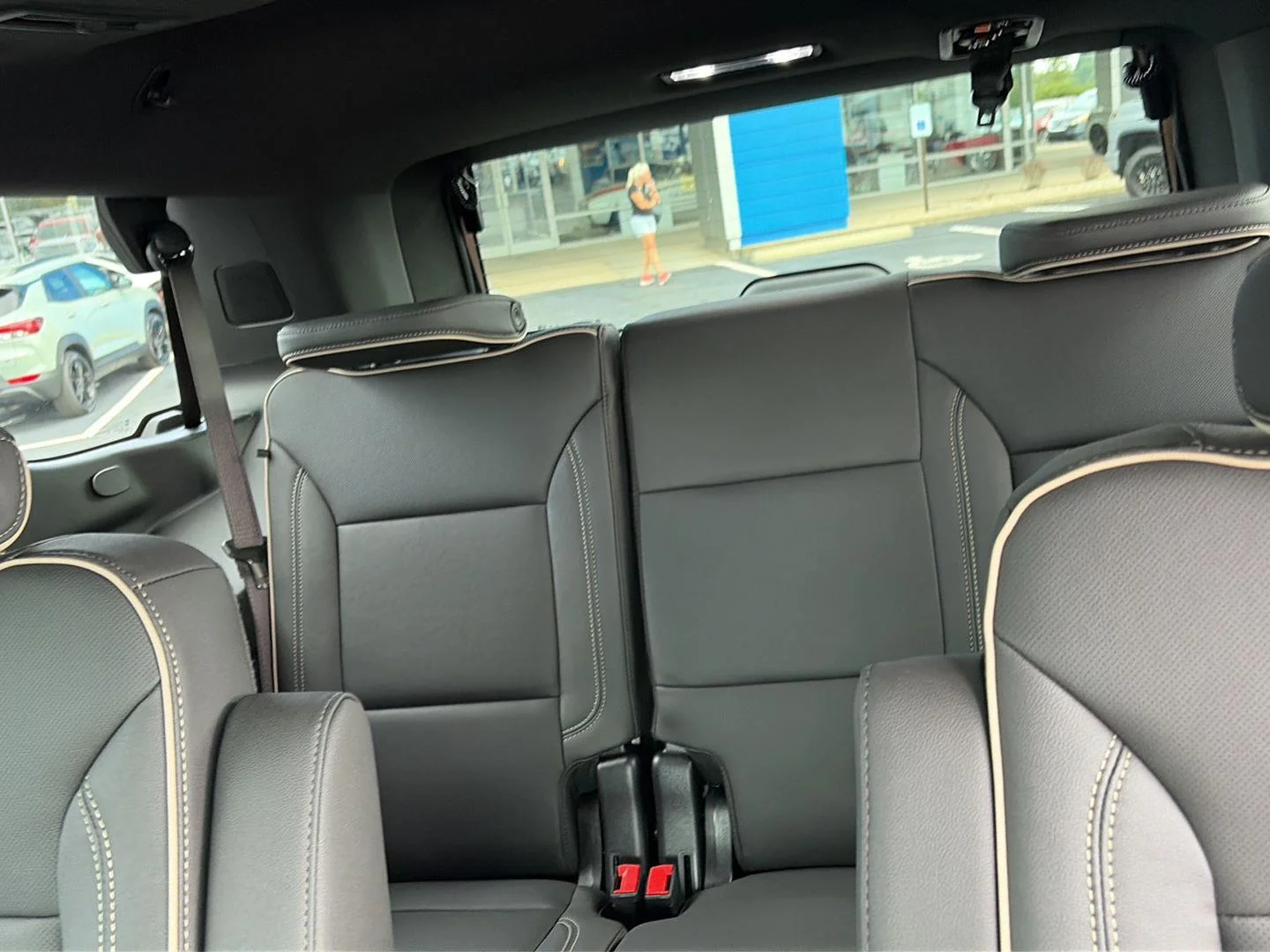 2026 Chevrolet Tahoe Premier - Photo 15
