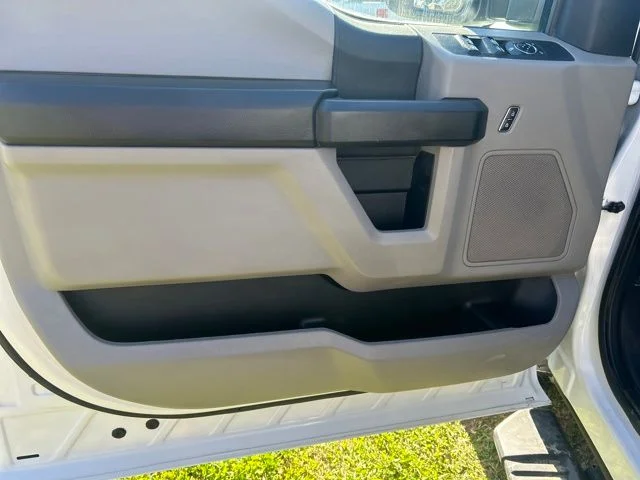 Used 2020 Oxford White Ford XL image 10