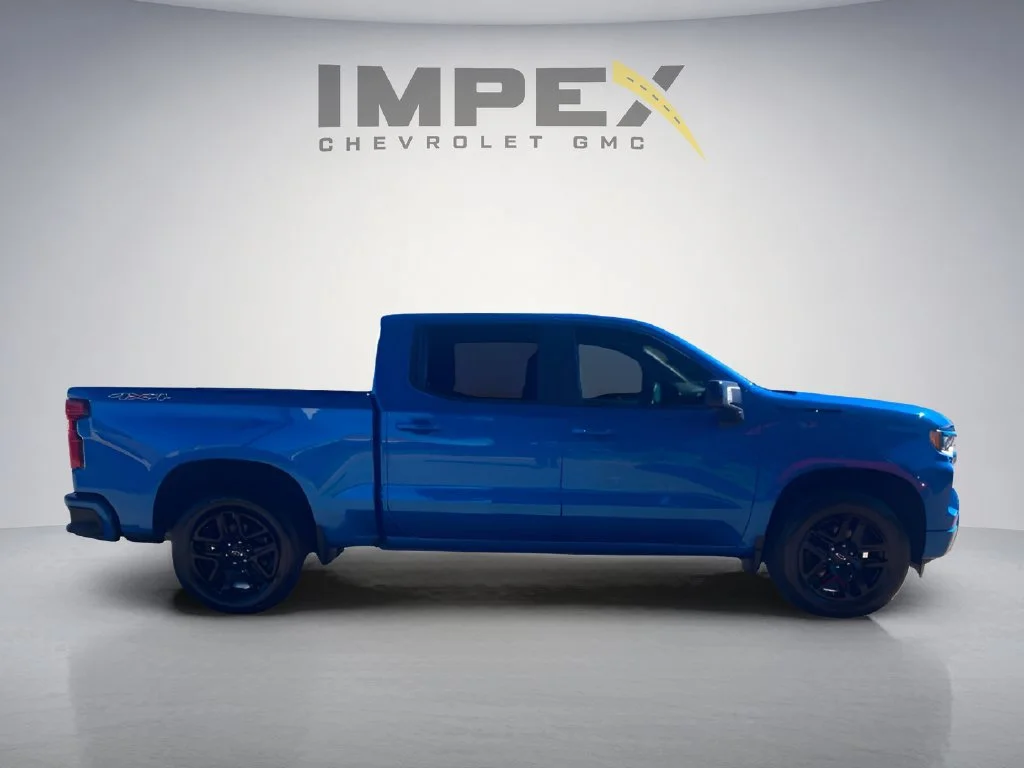 Used 2022 GLACIER BLUE METALLIC Chevrolet RST image 6