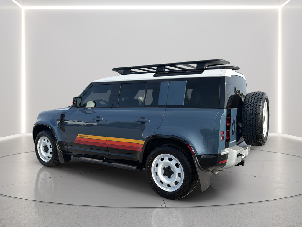 Used 2025 Blue Land Rover S image 14