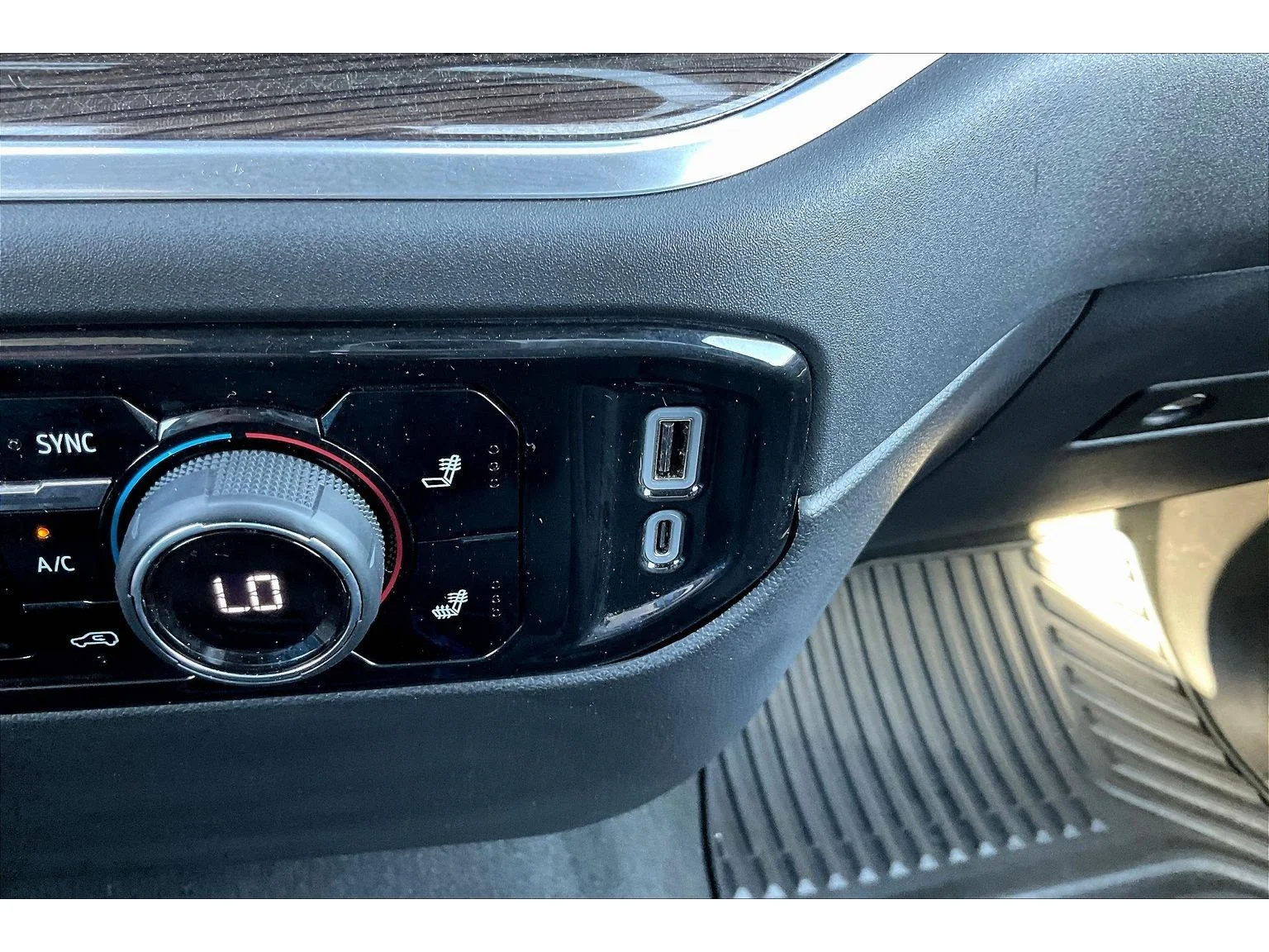 Used 2026 White Sands Chevrolet RST image 22
