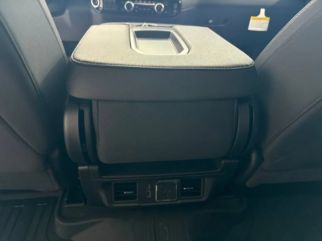 New 2026 Summit White GMC SLE image 13