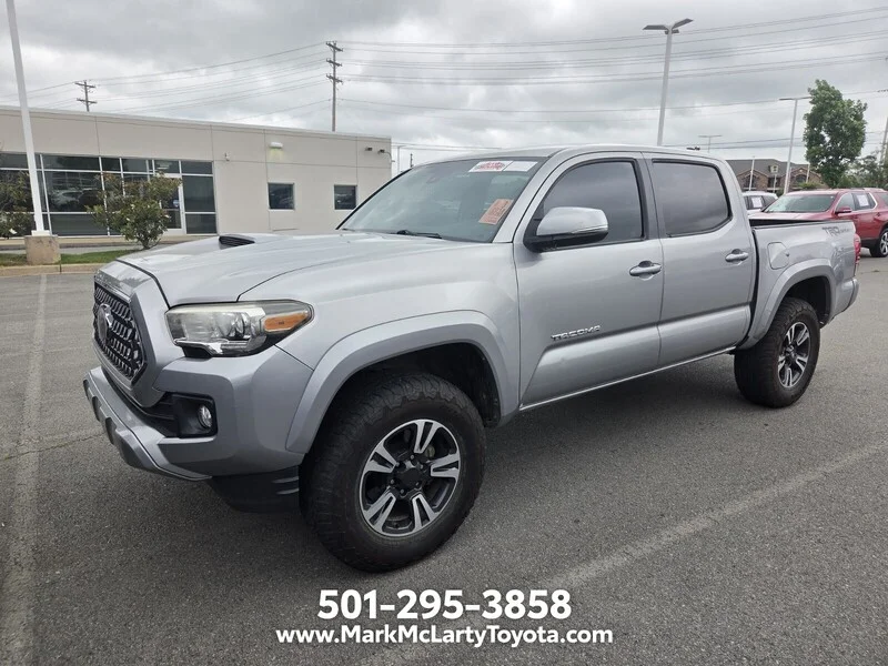 Used 2018 Silver Sky Metallic TOYOTA TRD SPORT image 10