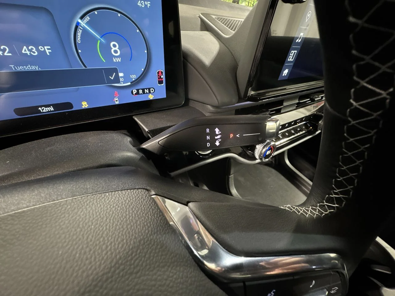 New 2026 Mercury Silver Metallic Honda Touring image 26