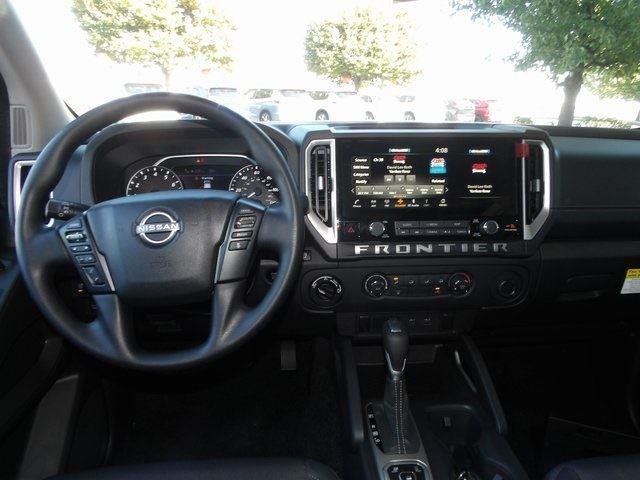 2026 Nissan Frontier SV - Photo 14