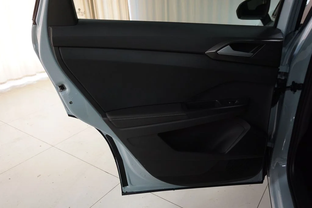 New 2026 Gray Volkswagen 1.5T SE Black image 22