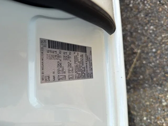 Used 2024 White Nissan SV image 27