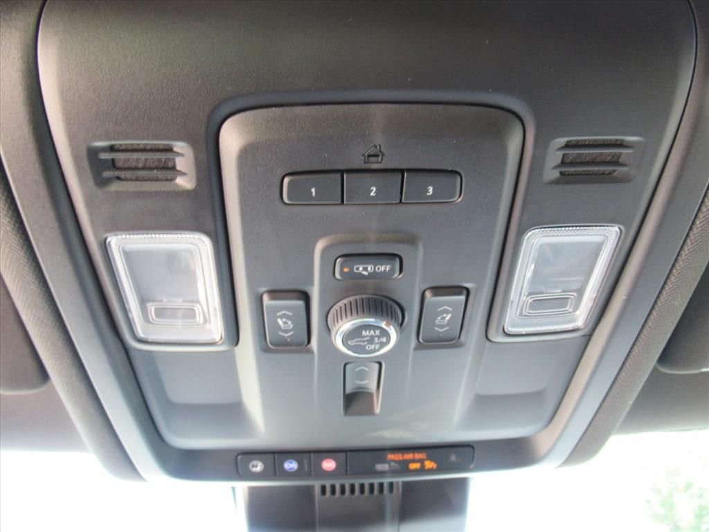Used 2024 Black Chevrolet Premier image 26