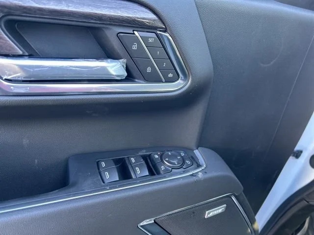 2026 Chevrolet Silverado 1500 LTZ - Photo 11