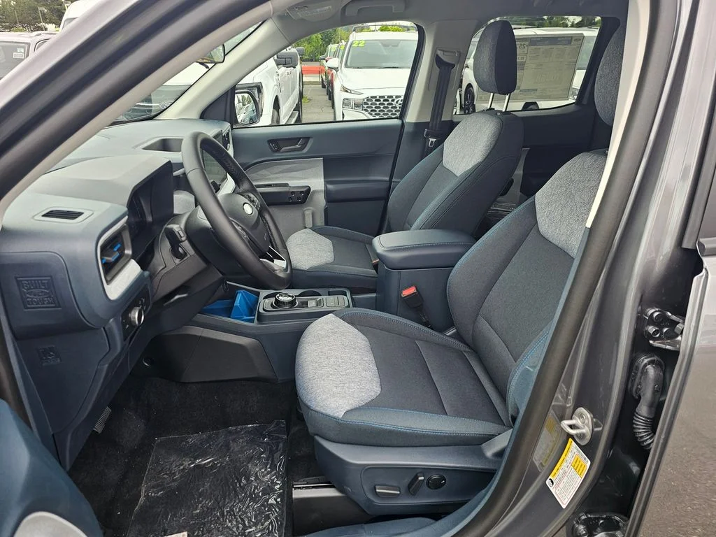 New 2025 Carbonized Gray Metallic Ford XLT image 21