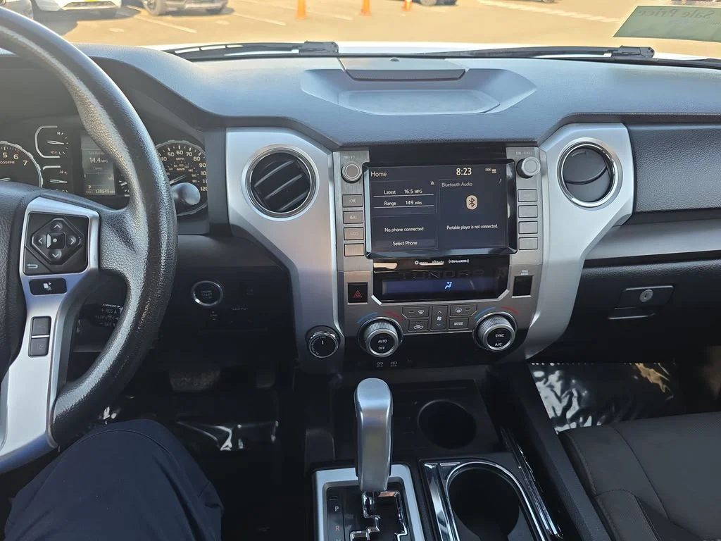 Used 2021 White Toyota SR5 image 23