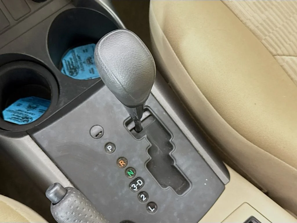 Used 2010 Blue Toyota Base image 18