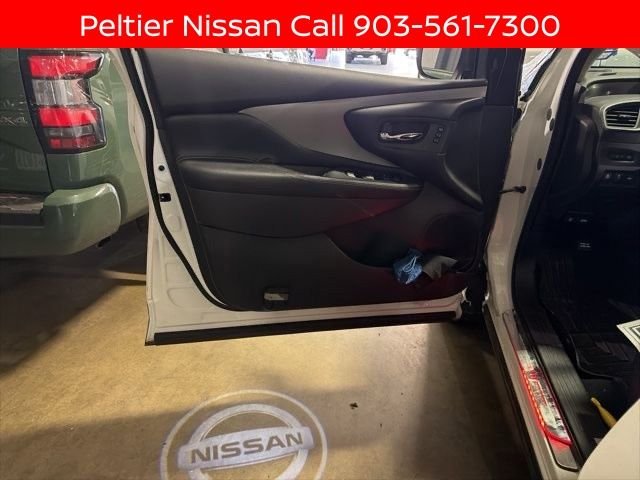 Used 2024 White Nissan SL image 2
