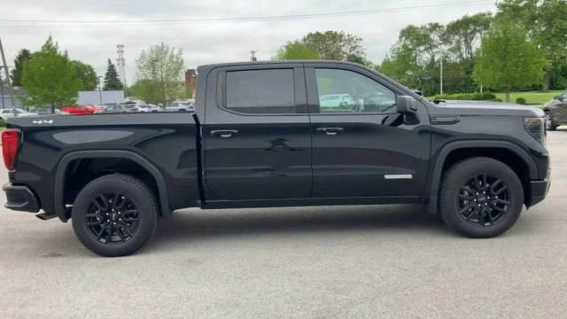 2024 GMC Sierra 1500 Elevation - Photo 9