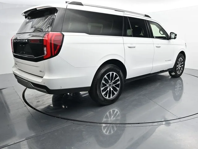 Used 2025 White Ford Platinum image 8