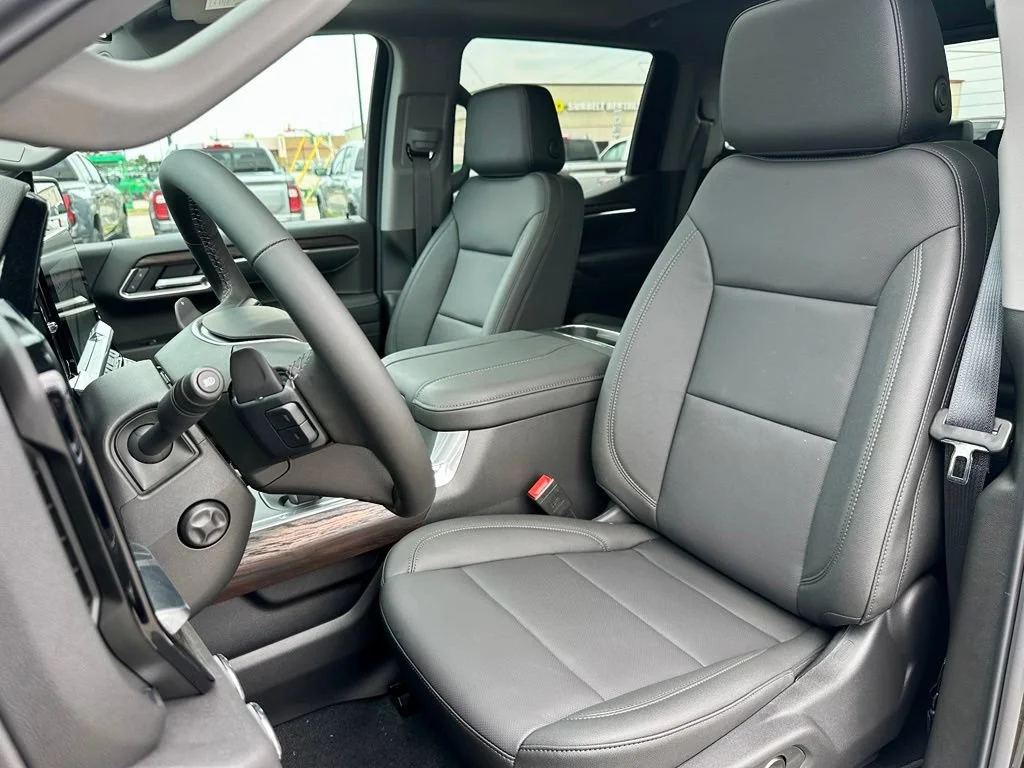 2026 GMC Sierra 1500 SLT - Photo 17