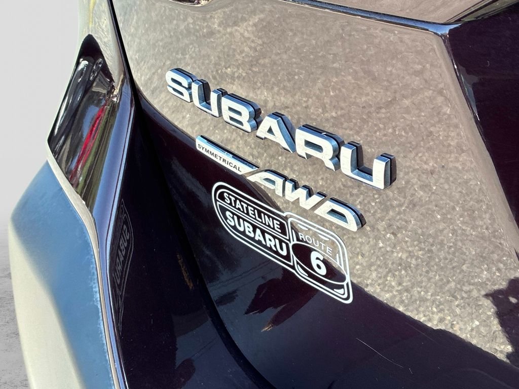 Used 2023  Subaru Limited image 13