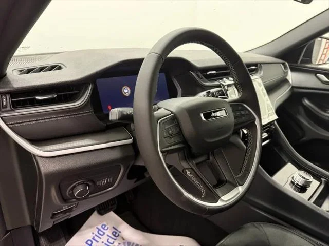 2026 Jeep Grand Cherokee Laredo - Photo 20