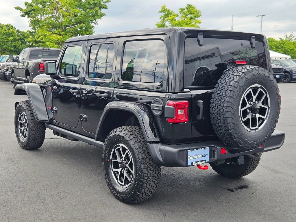 New 2026 Black Clear-Coat Exterior Paint Jeep Rubicon image 4