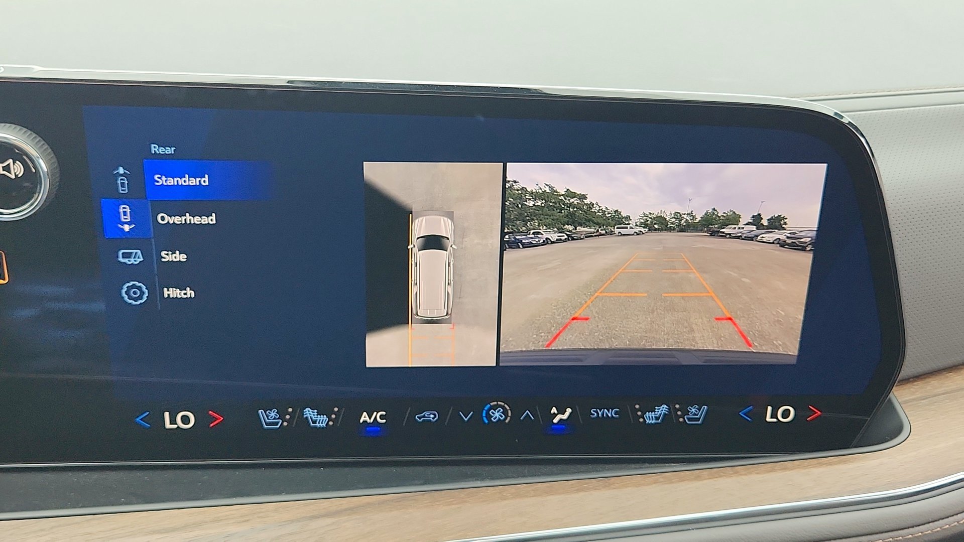 2026 Chevrolet Suburban High Country - Photo 20