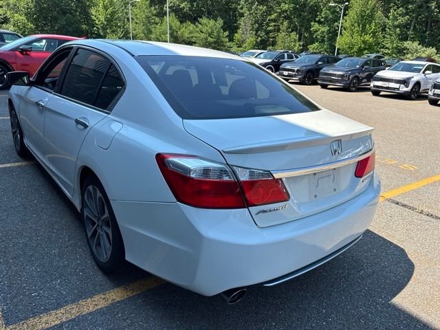 Used 2014 White Honda Sport image 7