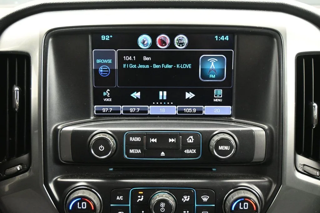 Used 2015 Red Chevrolet LT image 21
