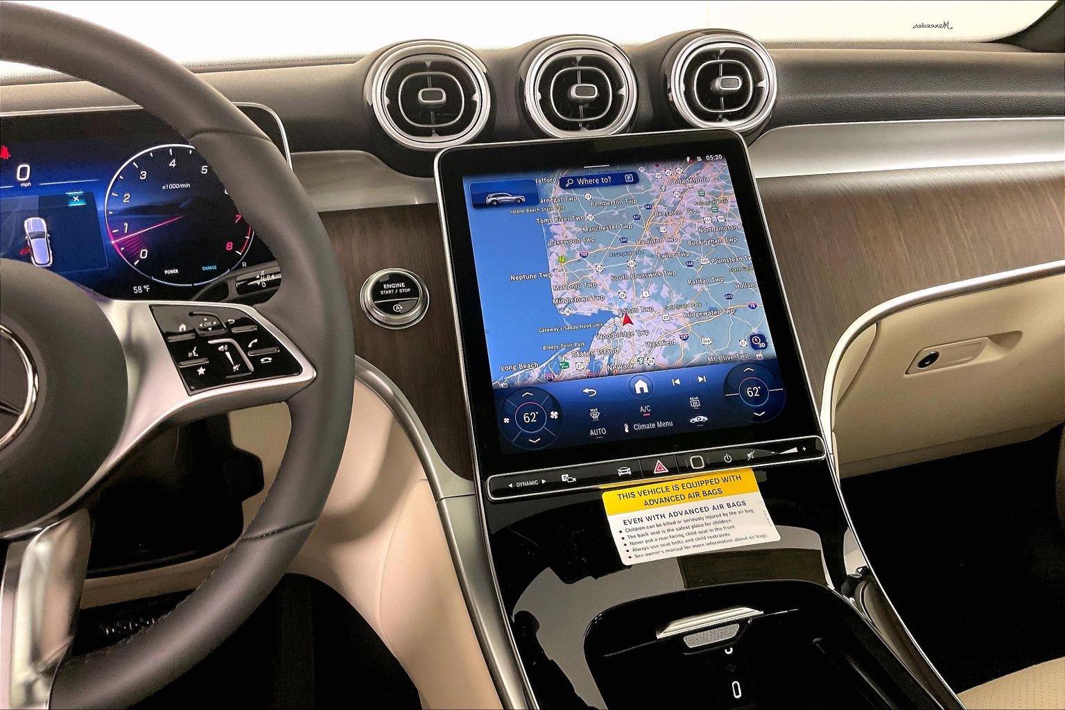 New 2026 Polar White Mercedes-Benz GLC 300 image 20